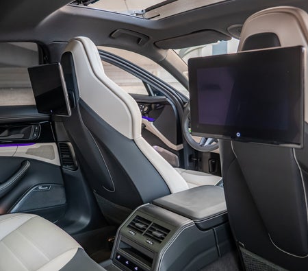 PORSCHE PANAMERA 2025