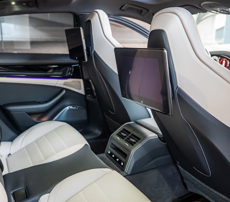 PORSCHE PANAMERA 2025