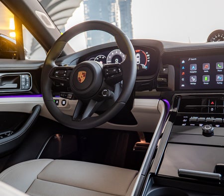 PORSCHE PANAMERA 2025