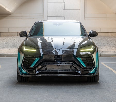 LAMBORGHINI URUS 2022