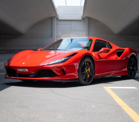 FERRARI F8 2023