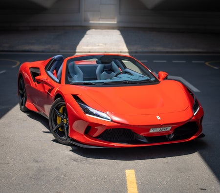 FERRARI F8 2023