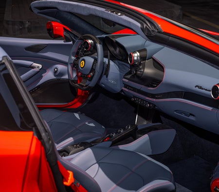 FERRARI F8 2023