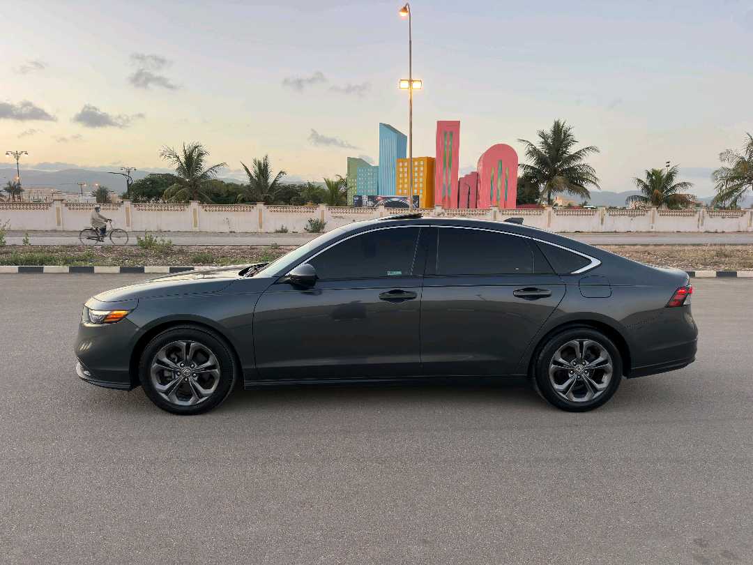 Car Image 2023 HONDA ACCORD EXL