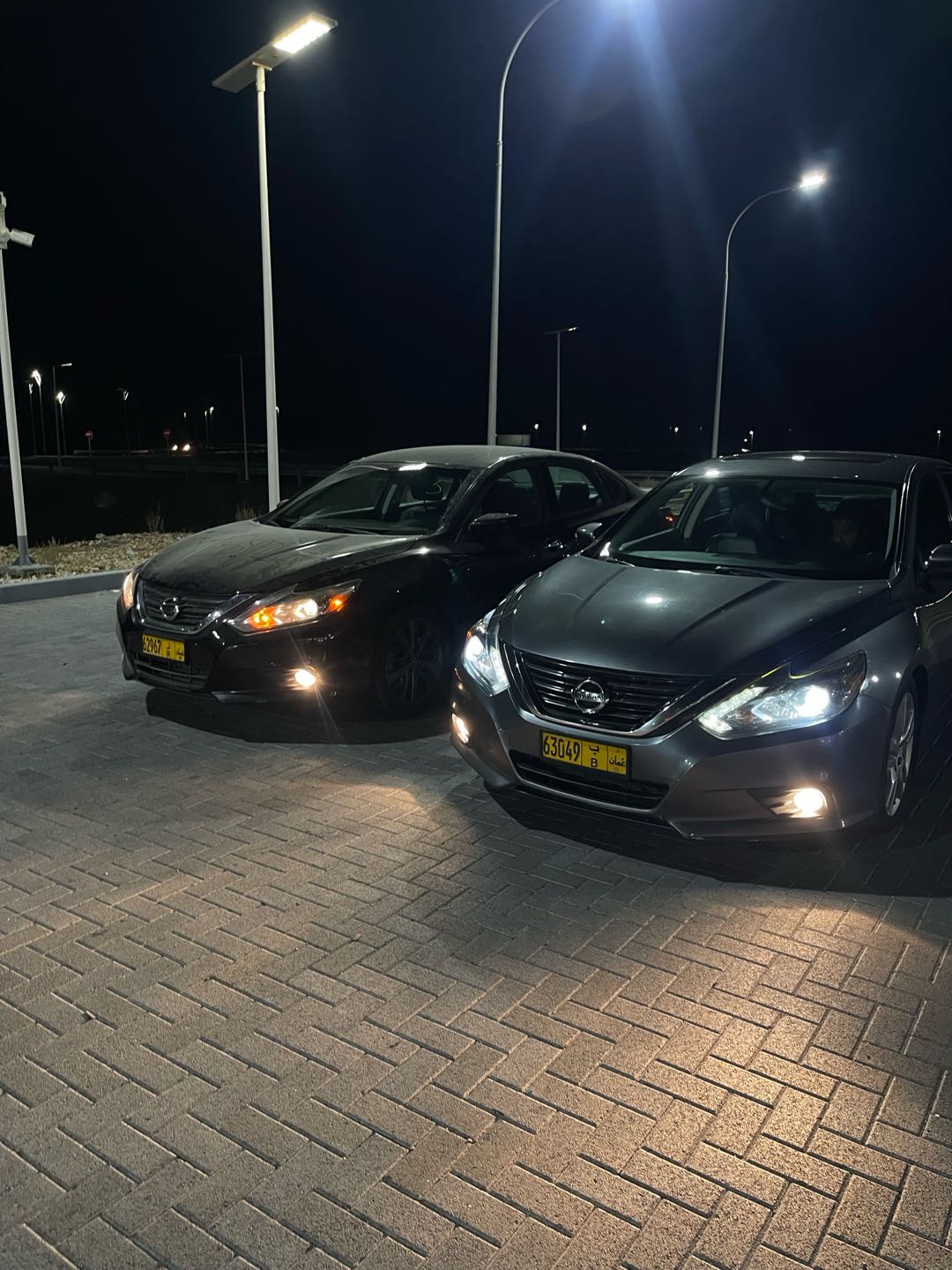 Car Image 2017 NISSAN ALTIMA SL