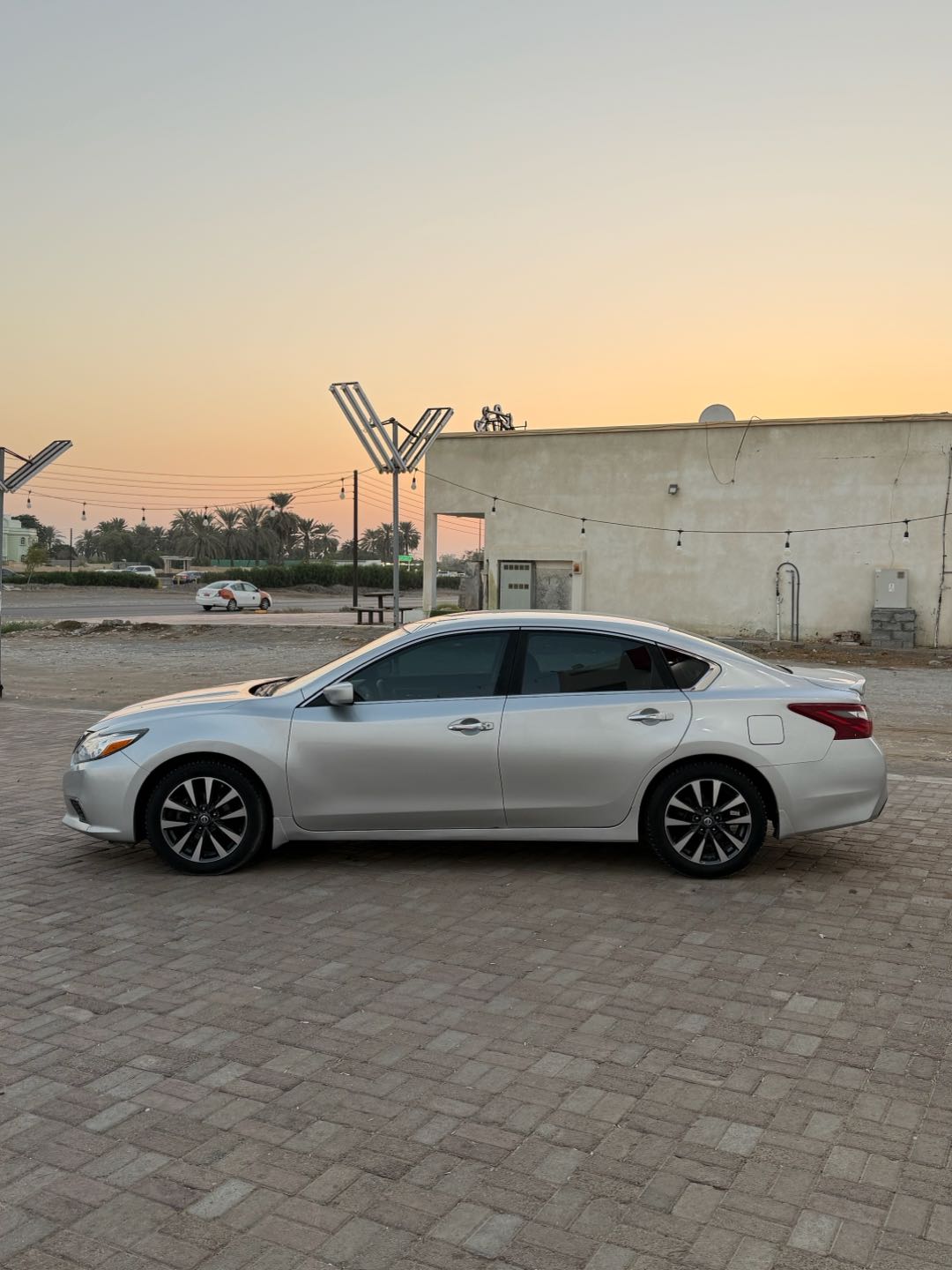 Car Image 2018 NISSAN ALTIMA S