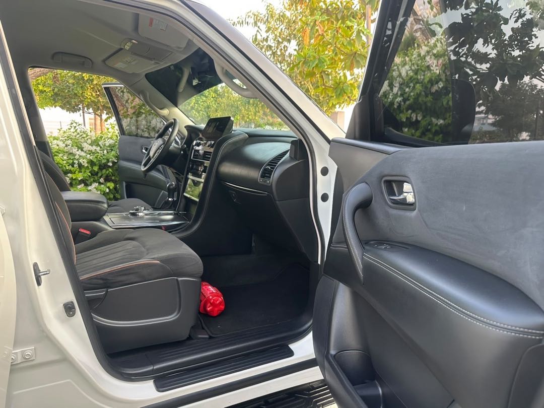 Car Image 2020 NISSAN PATROL Platinum