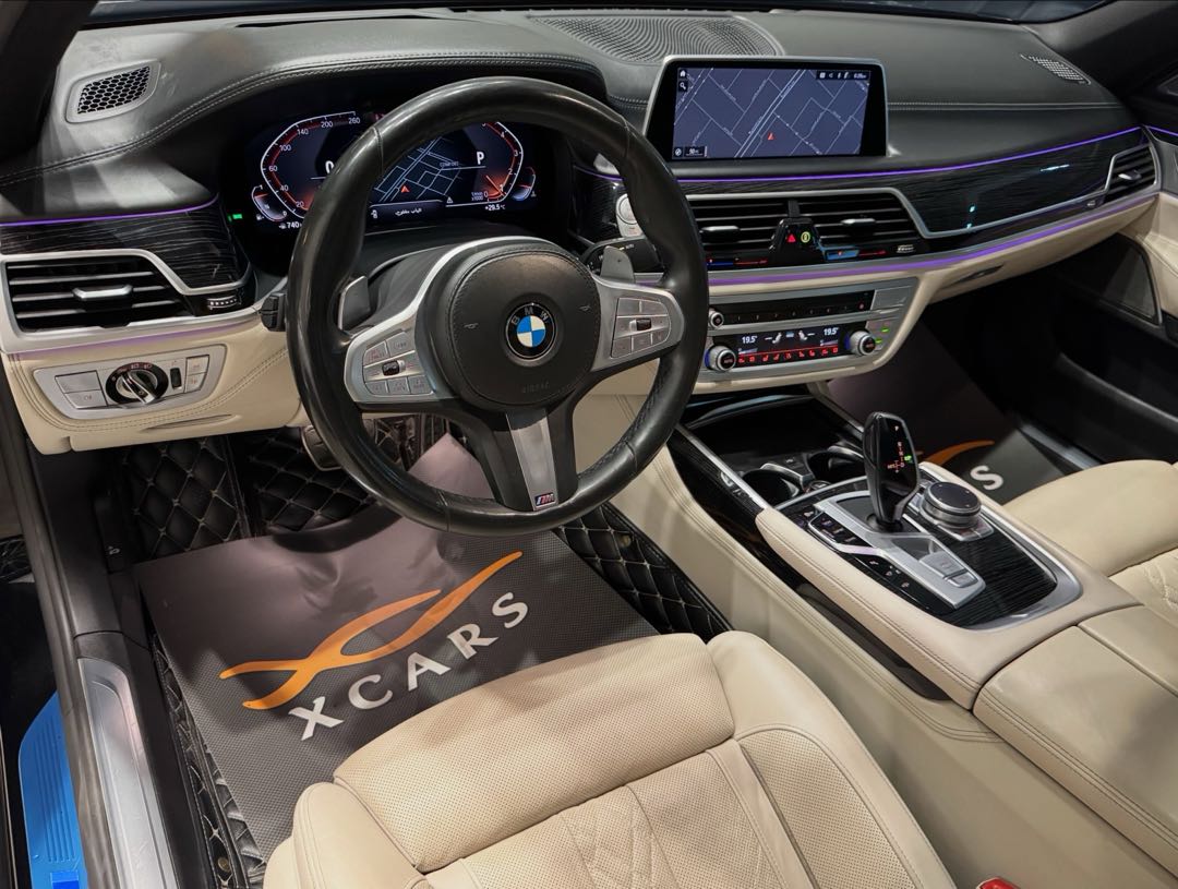 Car Image 2020 BMW 7 SERIES 730