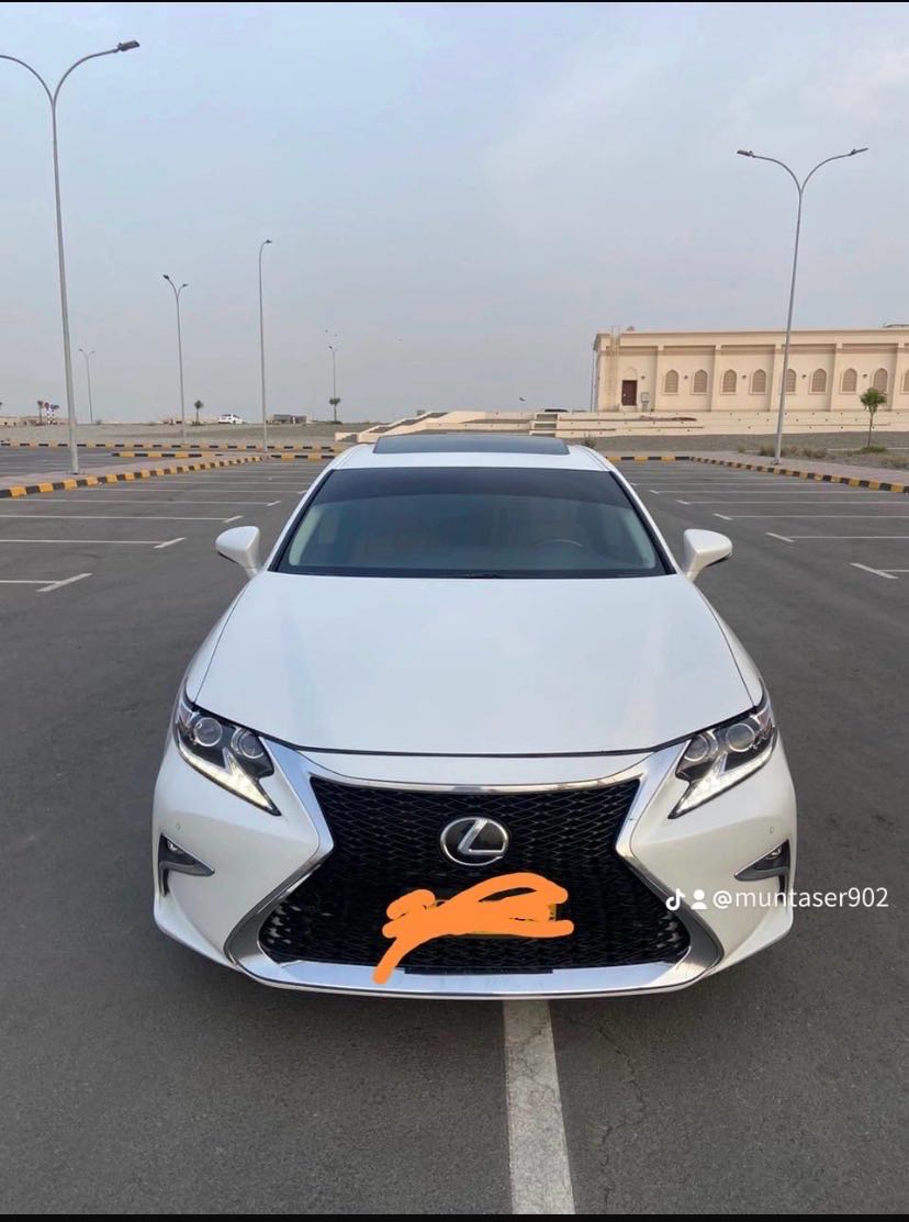 Car Image 2017 LEXUS ES 350