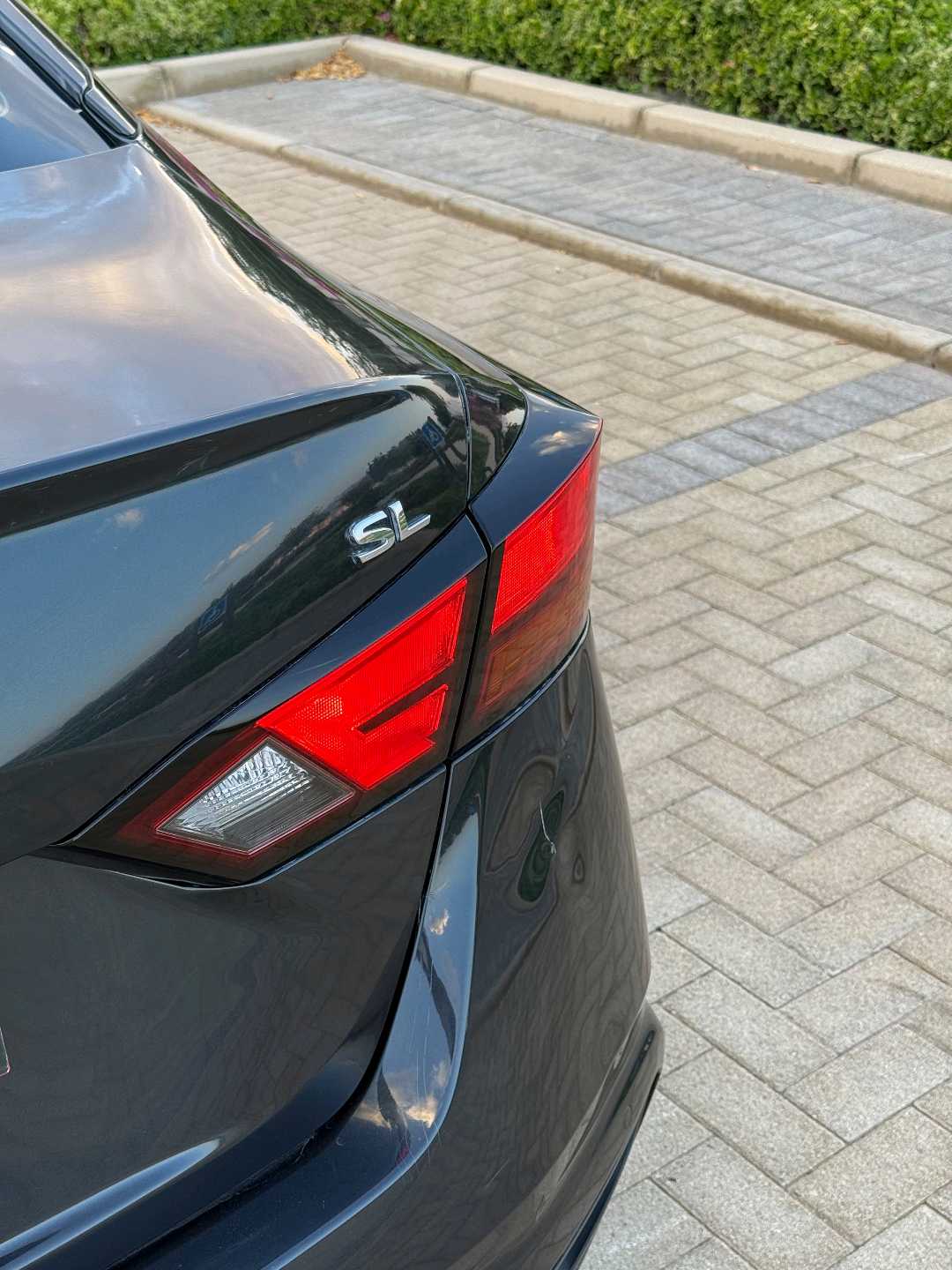 Car Image 2019 NISSAN ALTIMA SL
