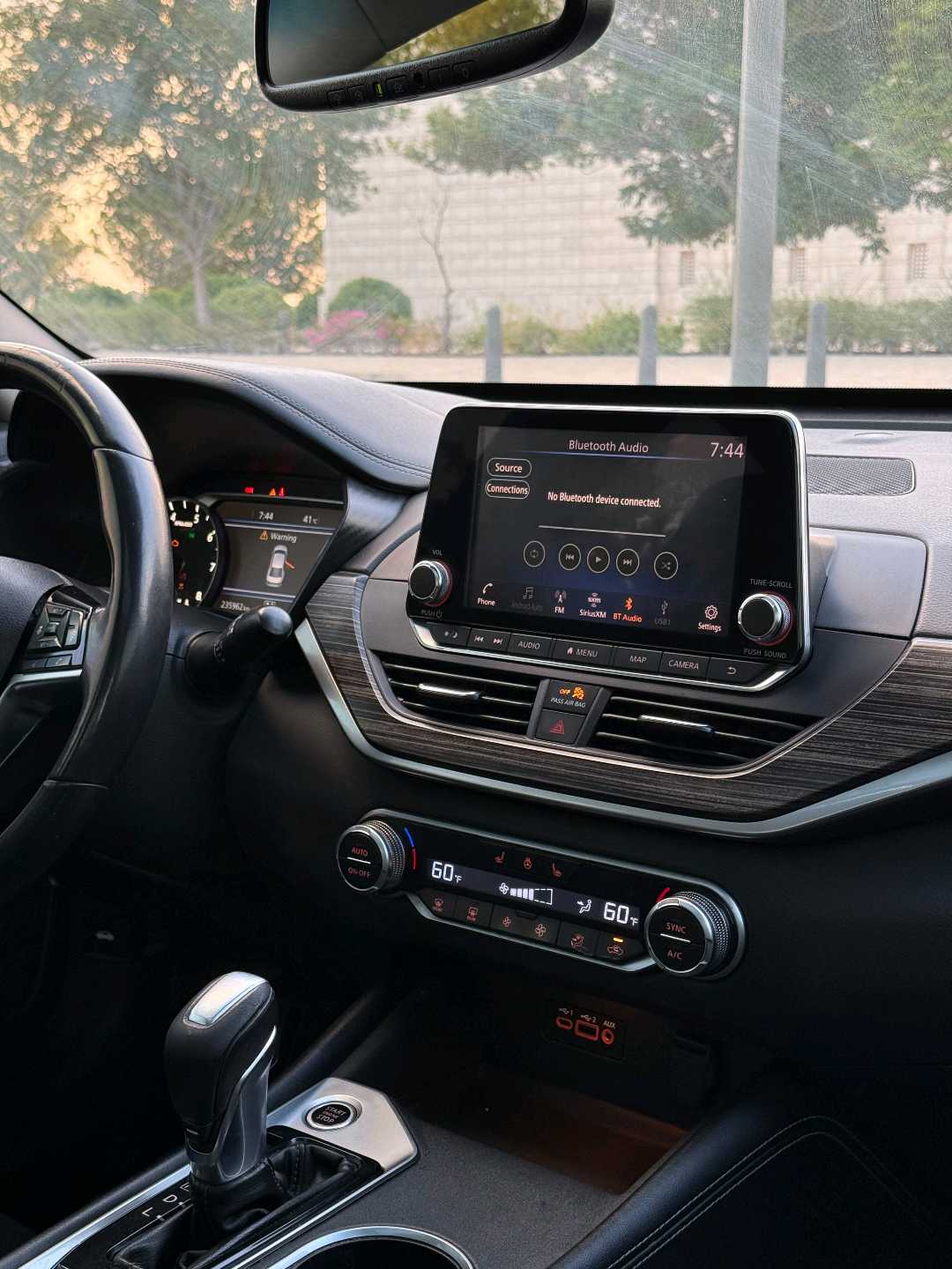 Car Image 2019 NISSAN ALTIMA SL