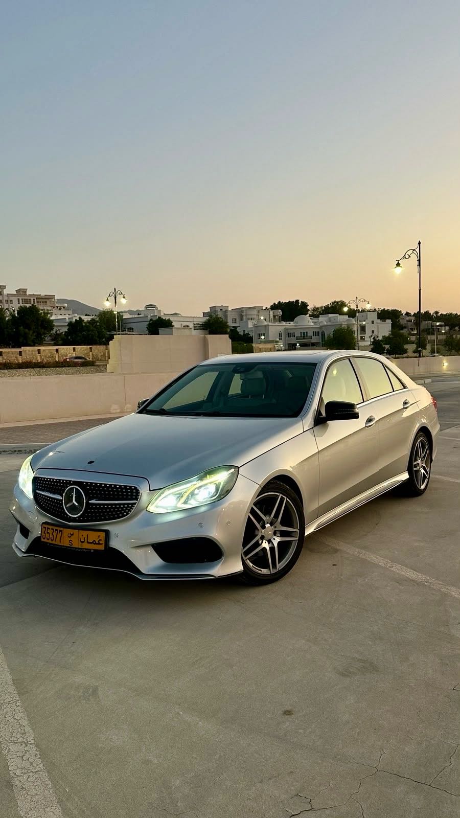 Car Image 2014 MERCEDES E Class 350