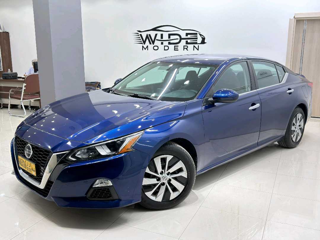 Car Image 2020 NISSAN ALTIMA S