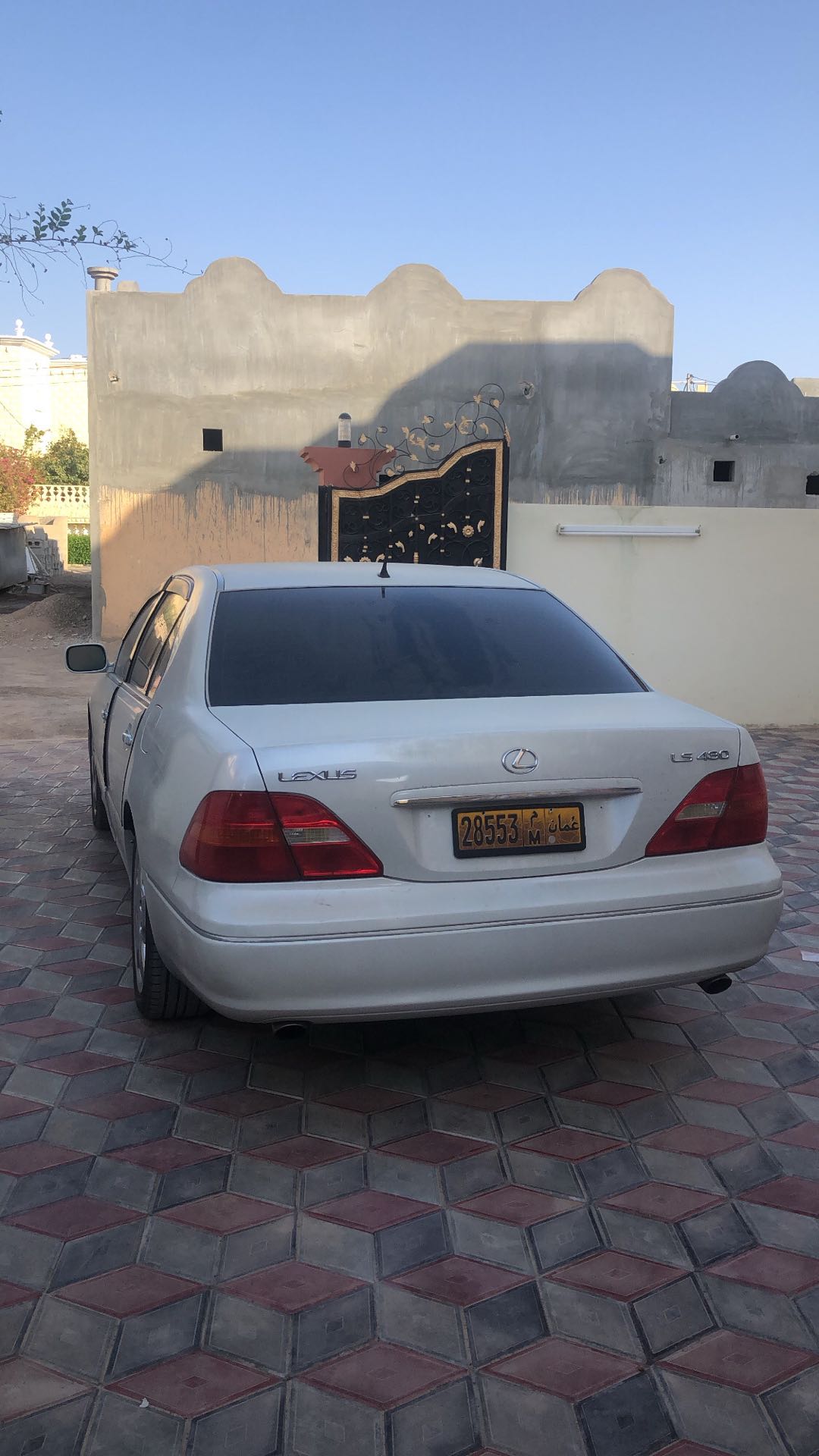 Car Image 2001 LEXUS LS 430