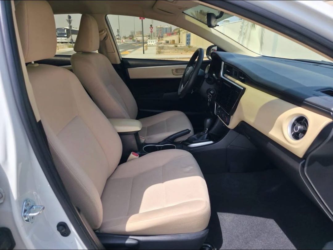 Car Image 2019 TOYOTA COROLLA XLI