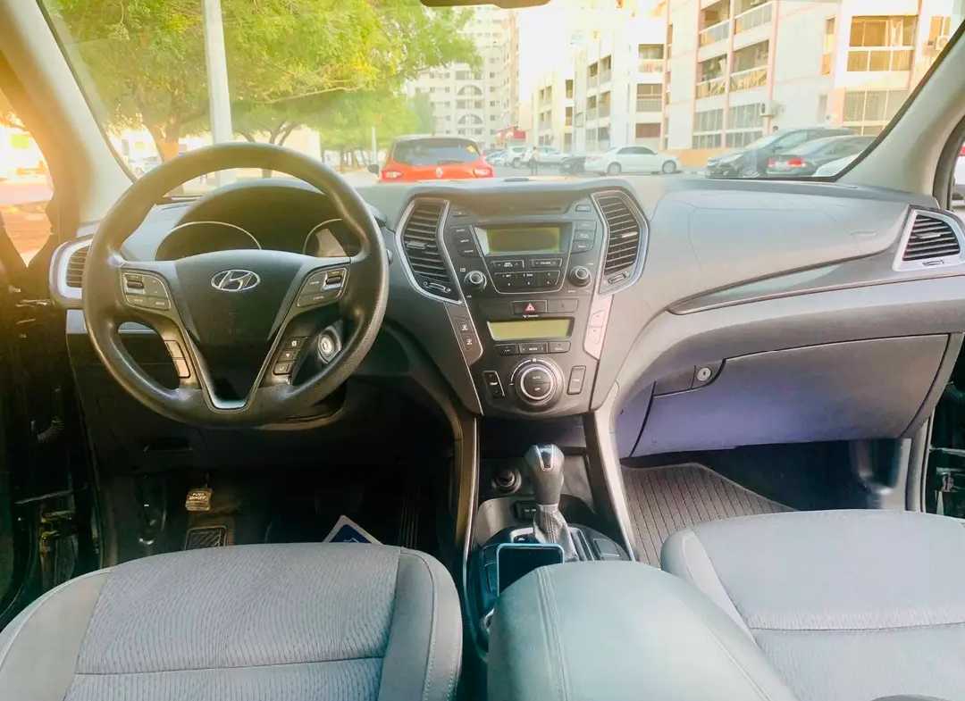 Car Image 2014 HYUNDAI SANTA FE 