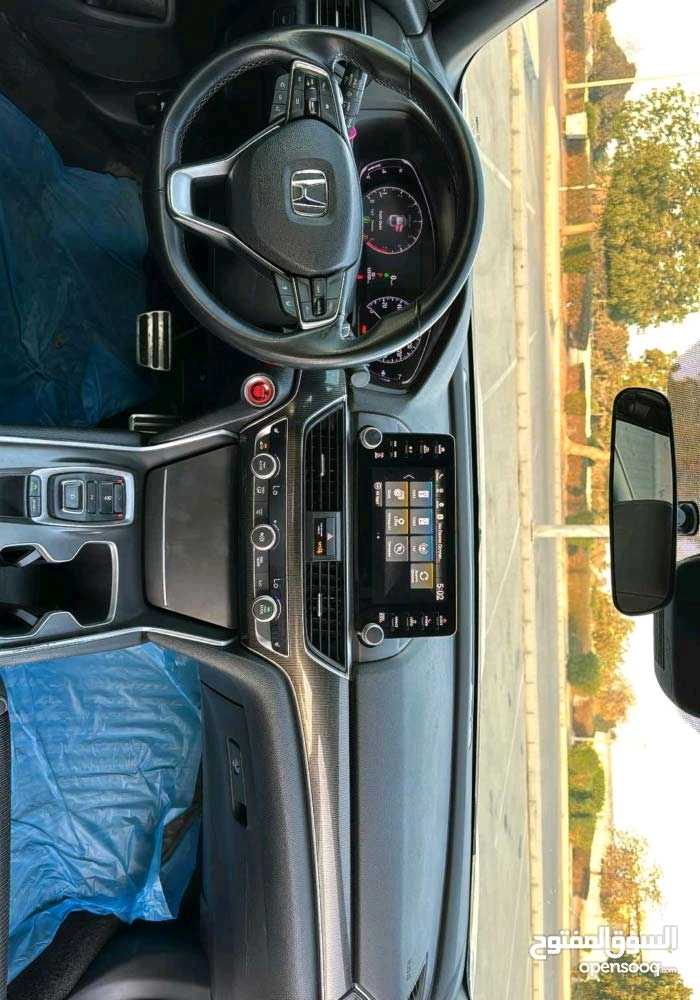 Car Image 2019 HONDA ACCORD SPORT