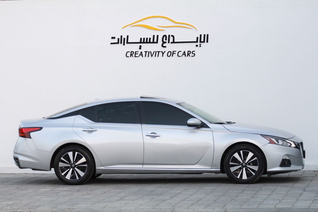 Car Image 2019 NISSAN ALTIMA SL
