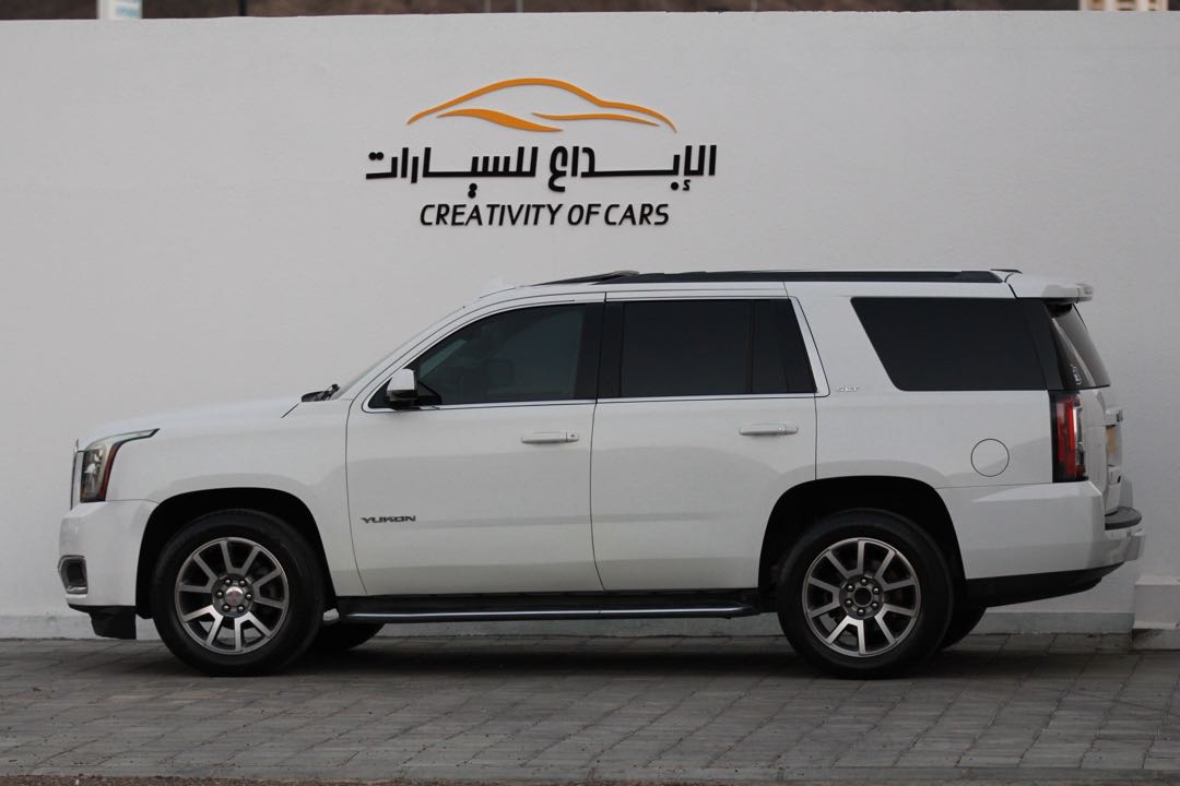 Car Image 2018 GMC YUKON SLT