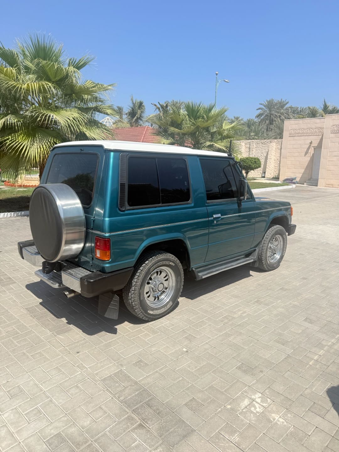 Car Image 1991 MITSUBISHI PAJERO 