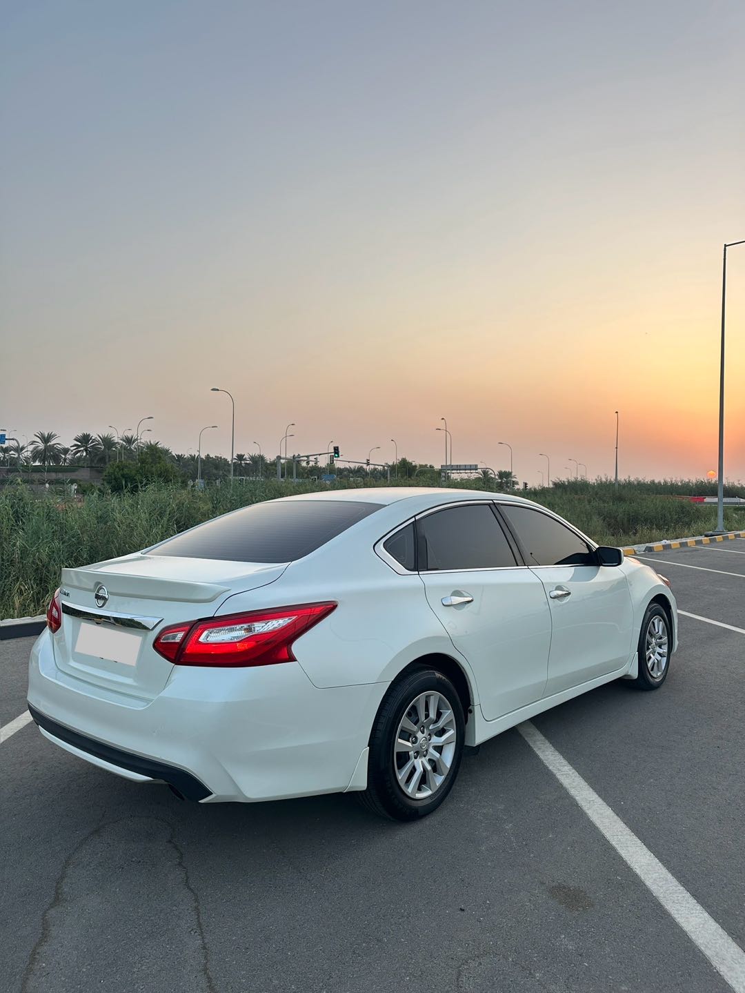 Car Image 2017 NISSAN ALTIMA S