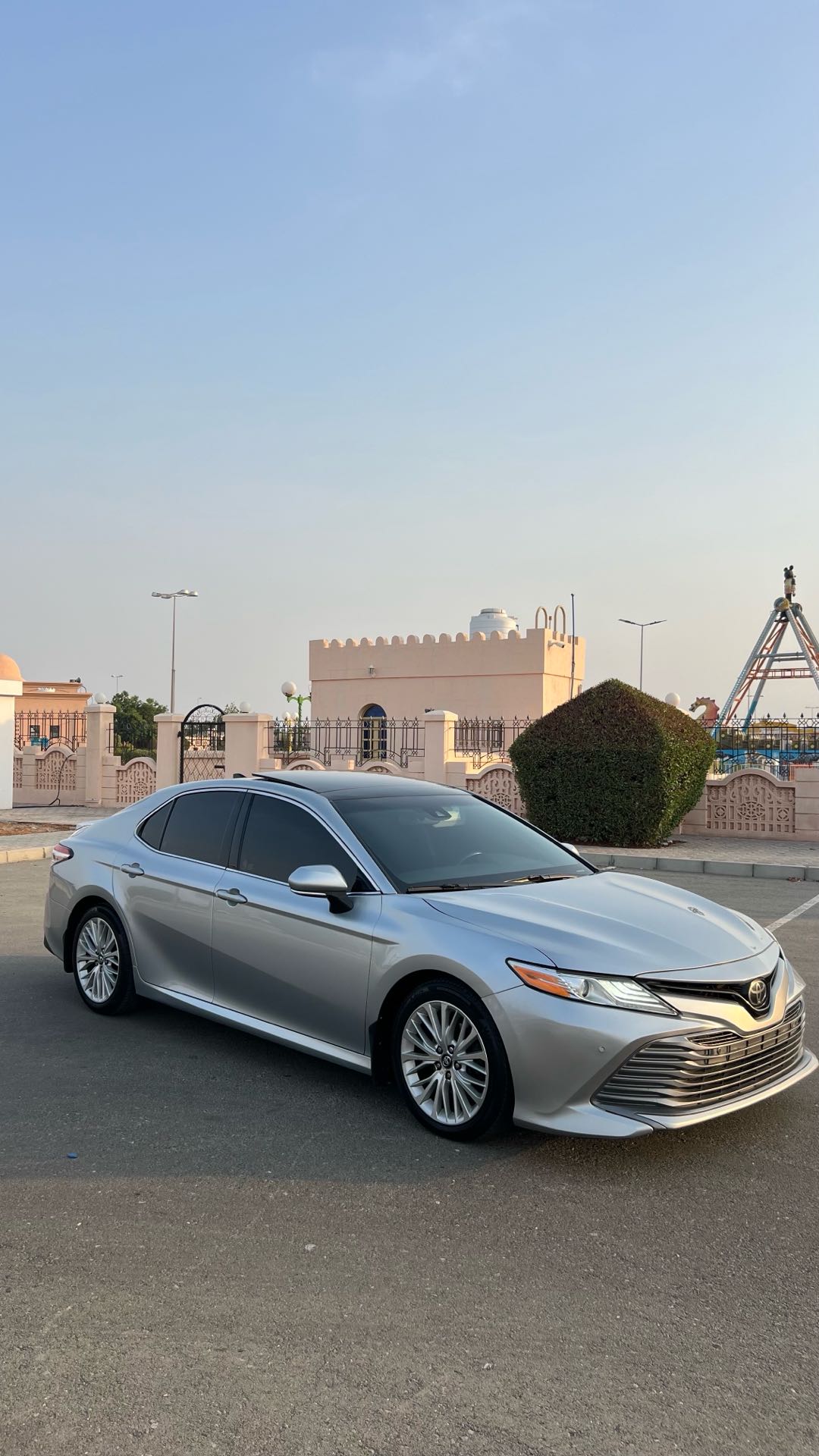 Car Image 2018 TOYOTA CAMRY XLE