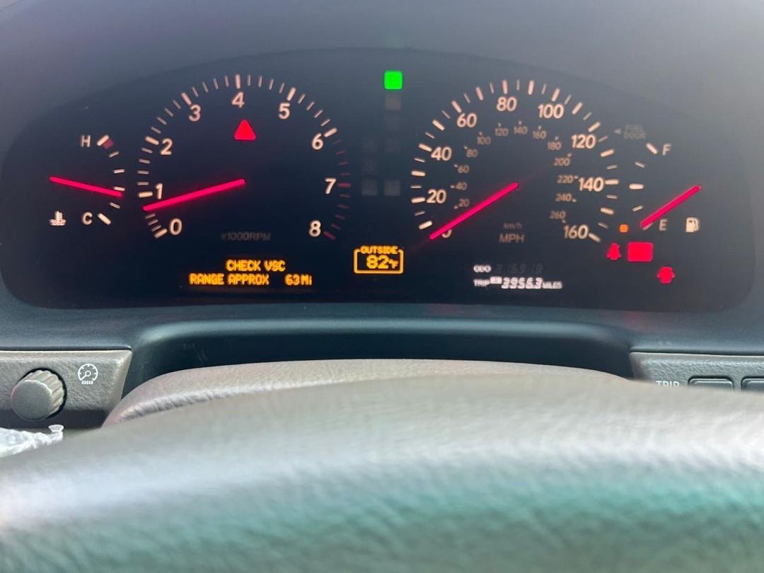 Car Image 2002 LEXUS LS 430