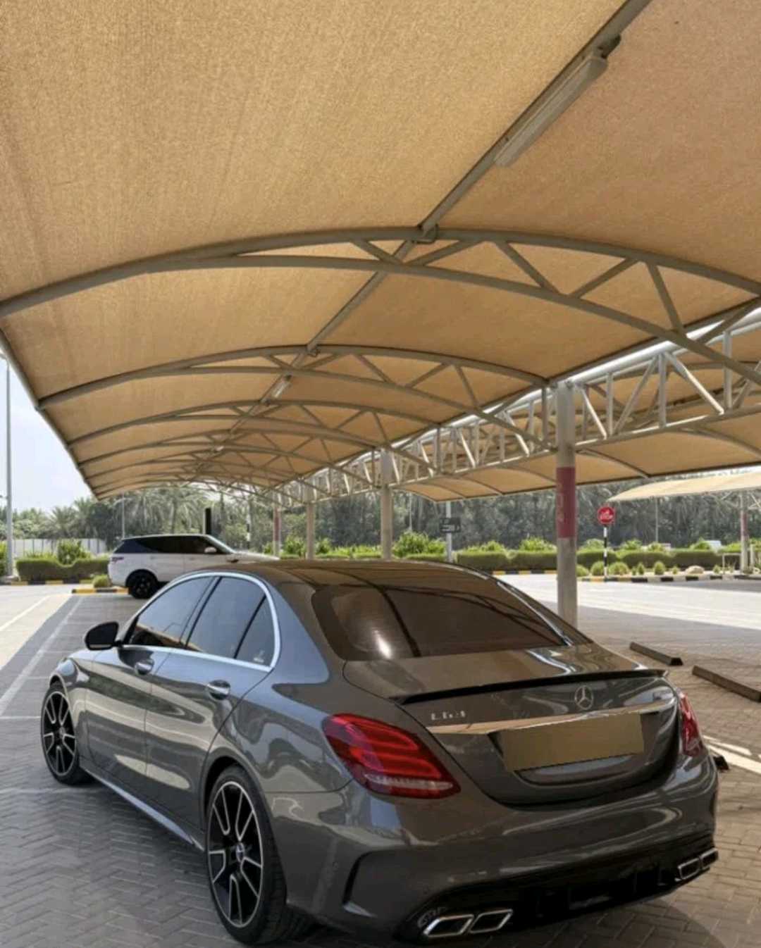 Car Image 2017 MERCEDES C Class 300
