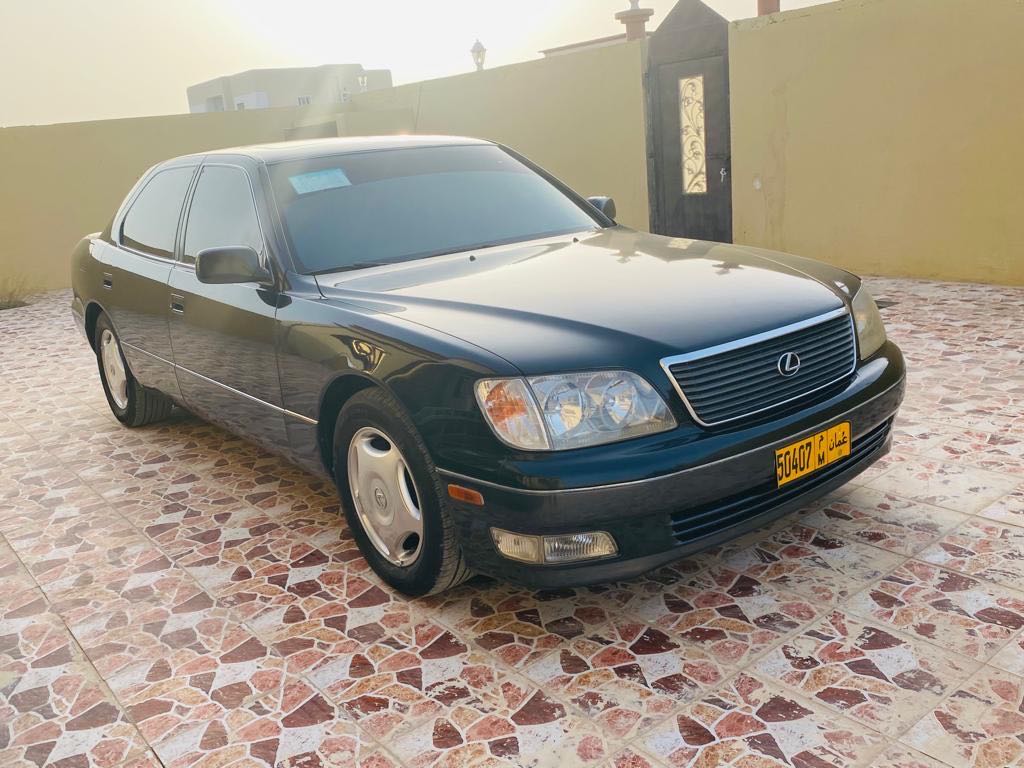 Car Image 1999 LEXUS LS 400