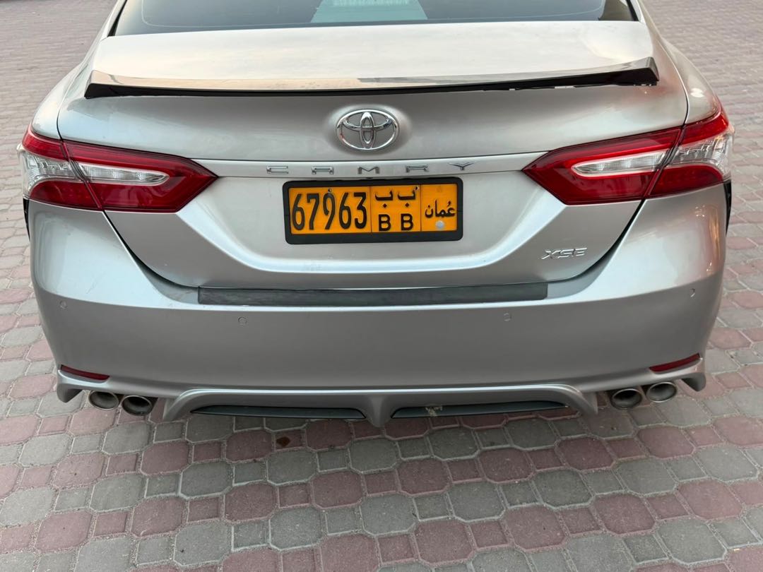 Car Image 2018 TOYOTA CAMRY XSE