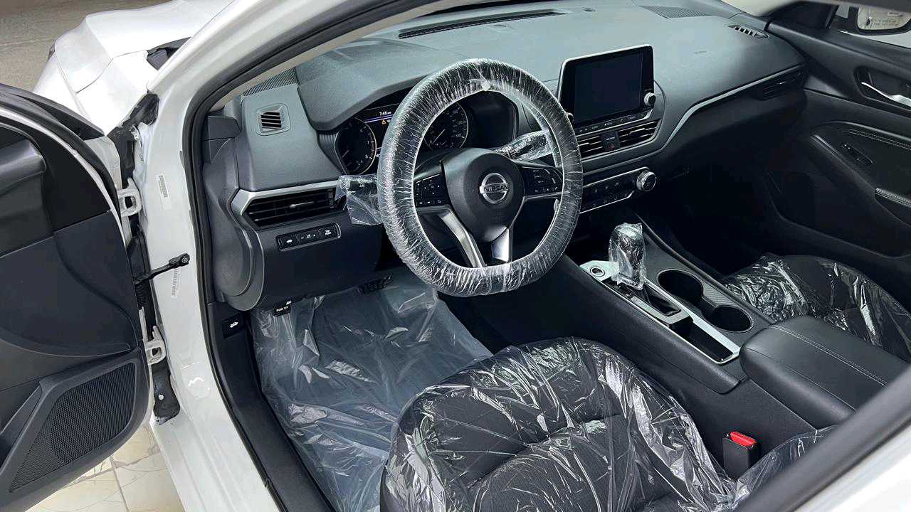 Car Image 2019 NISSAN ALTIMA S