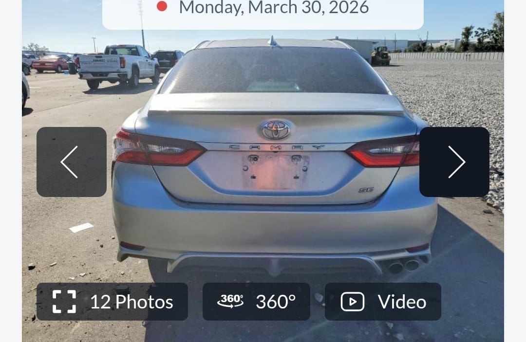 Car Image 2021 TOYOTA CAMRY SE