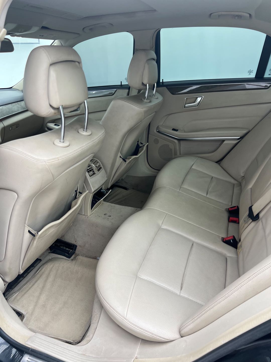 Car Image 2014 MERCEDES E Class 350