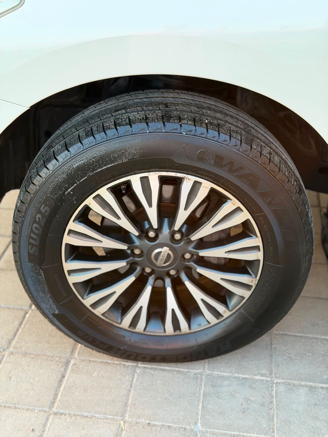 Car Image 2016 NISSAN PATROL Platinum
