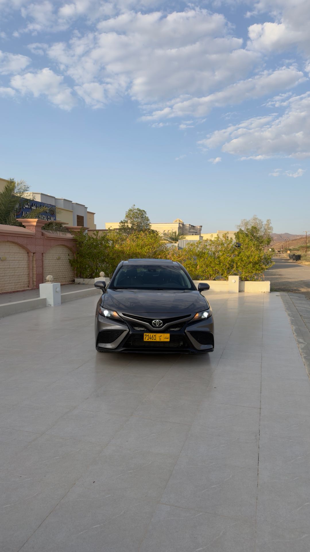 Car Image 2021 TOYOTA CAMRY SE