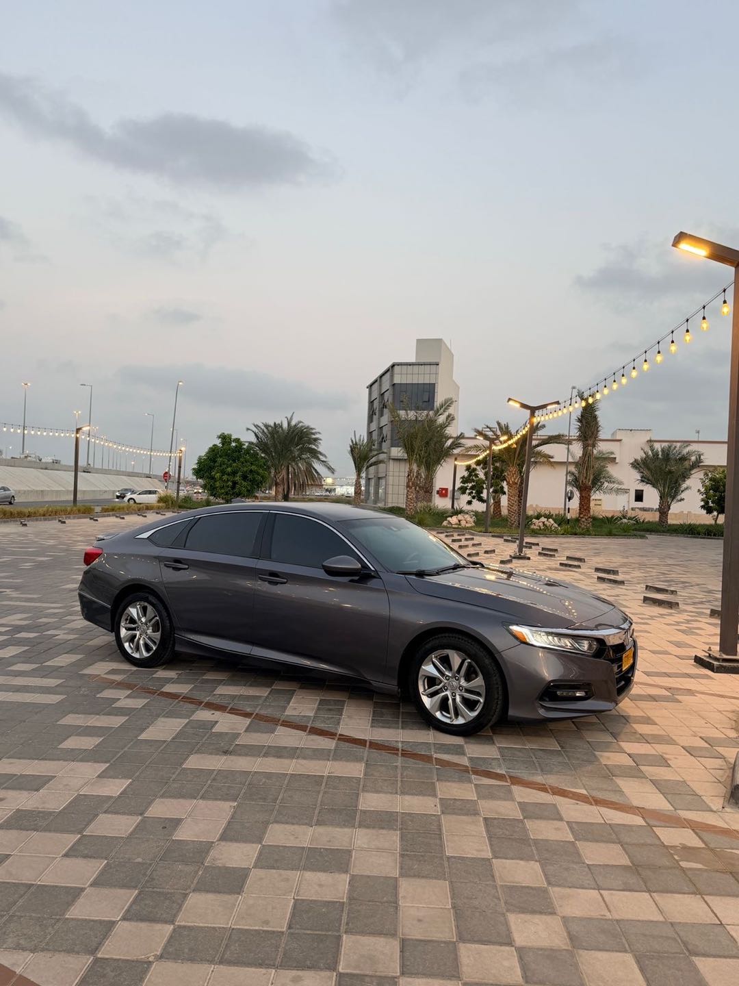 Car Image 2019 HONDA ACCORD LX
