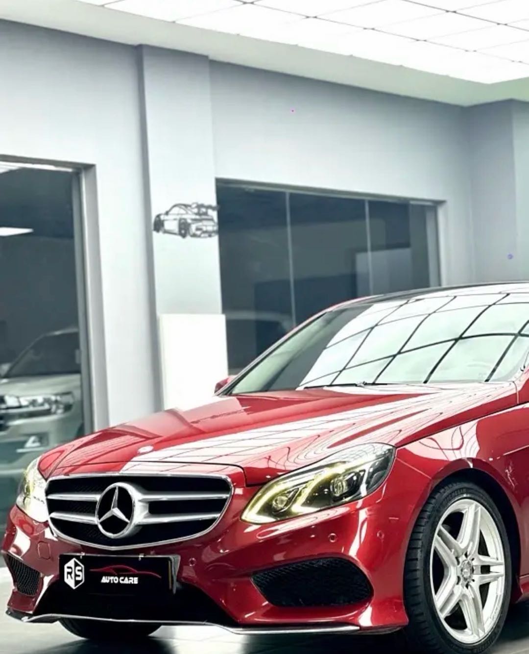 Car Image 2014 MERCEDES E Class 300
