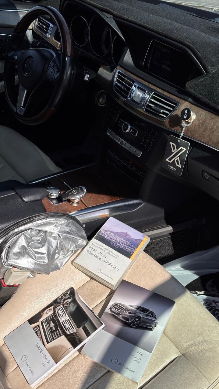 Car Image 2014 MERCEDES E Class 300