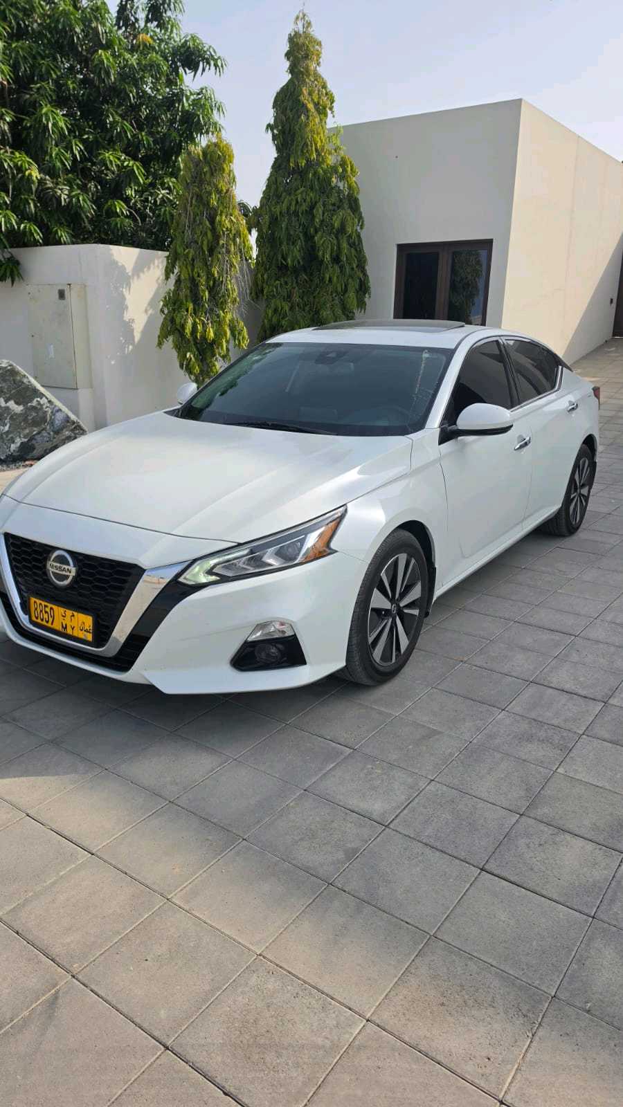 Car Image 2020 NISSAN ALTIMA SL