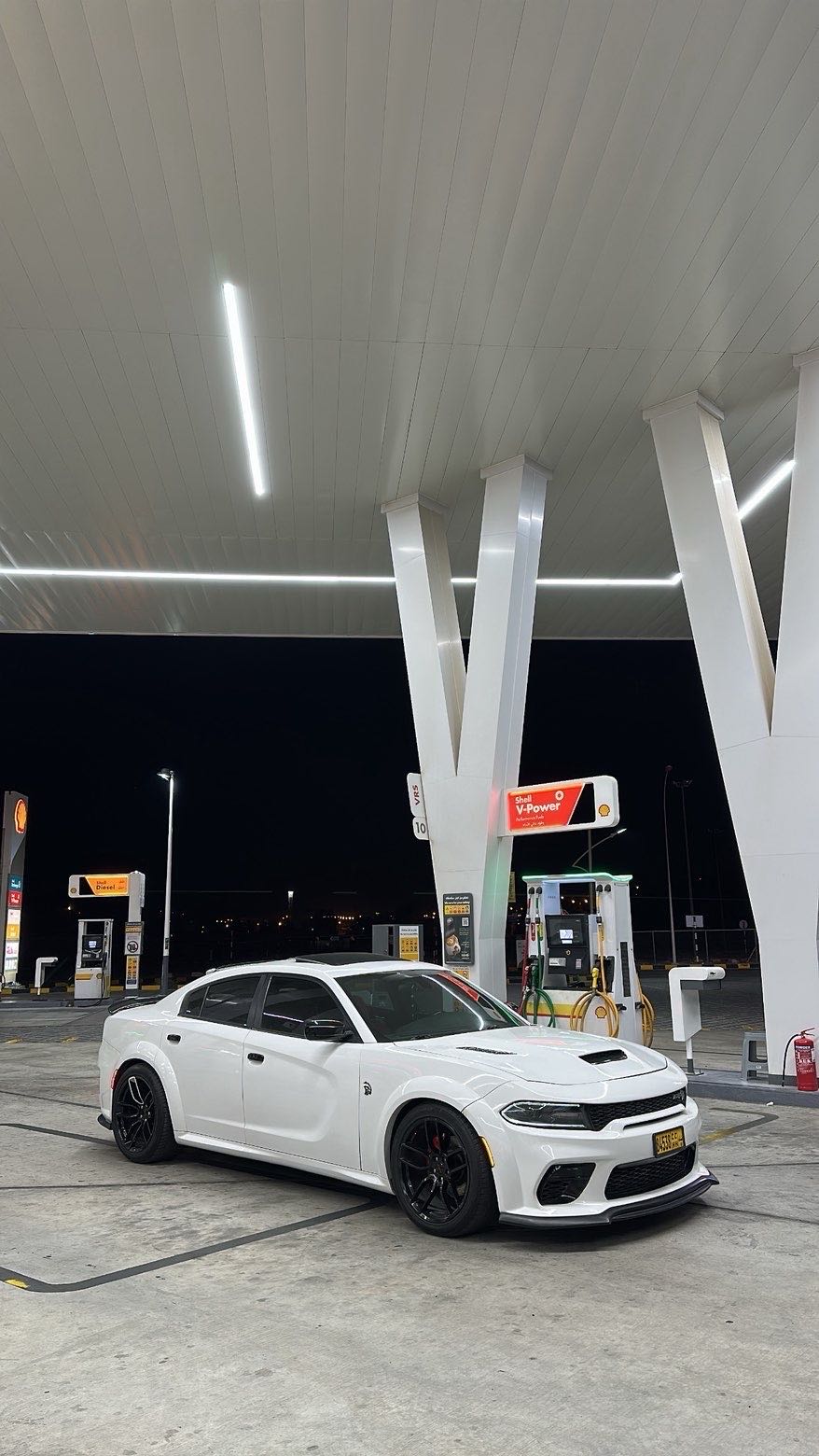 Car Image 2019 DODGE CHARGER SXT