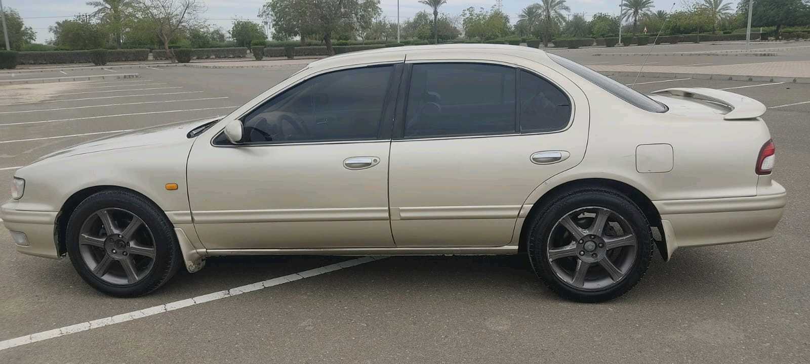 Car Image 1999 NISSAN MAXIMA SL