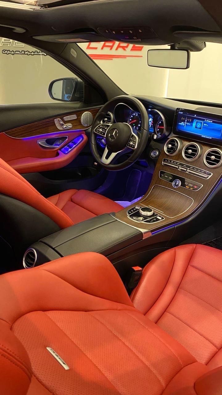 Car Image 2019 MERCEDES C Class 300