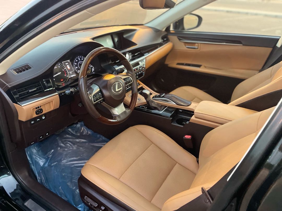 Car Image 2018 LEXUS ES 350