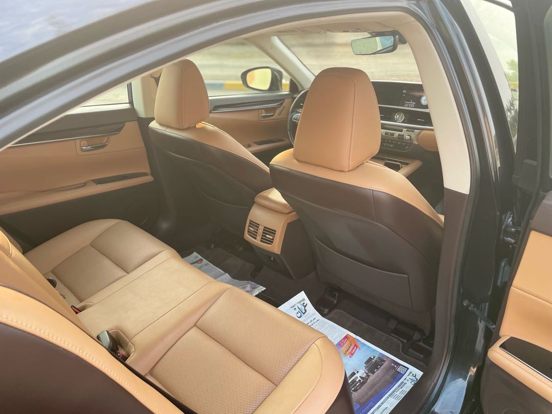 Car Image 2018 LEXUS ES 350
