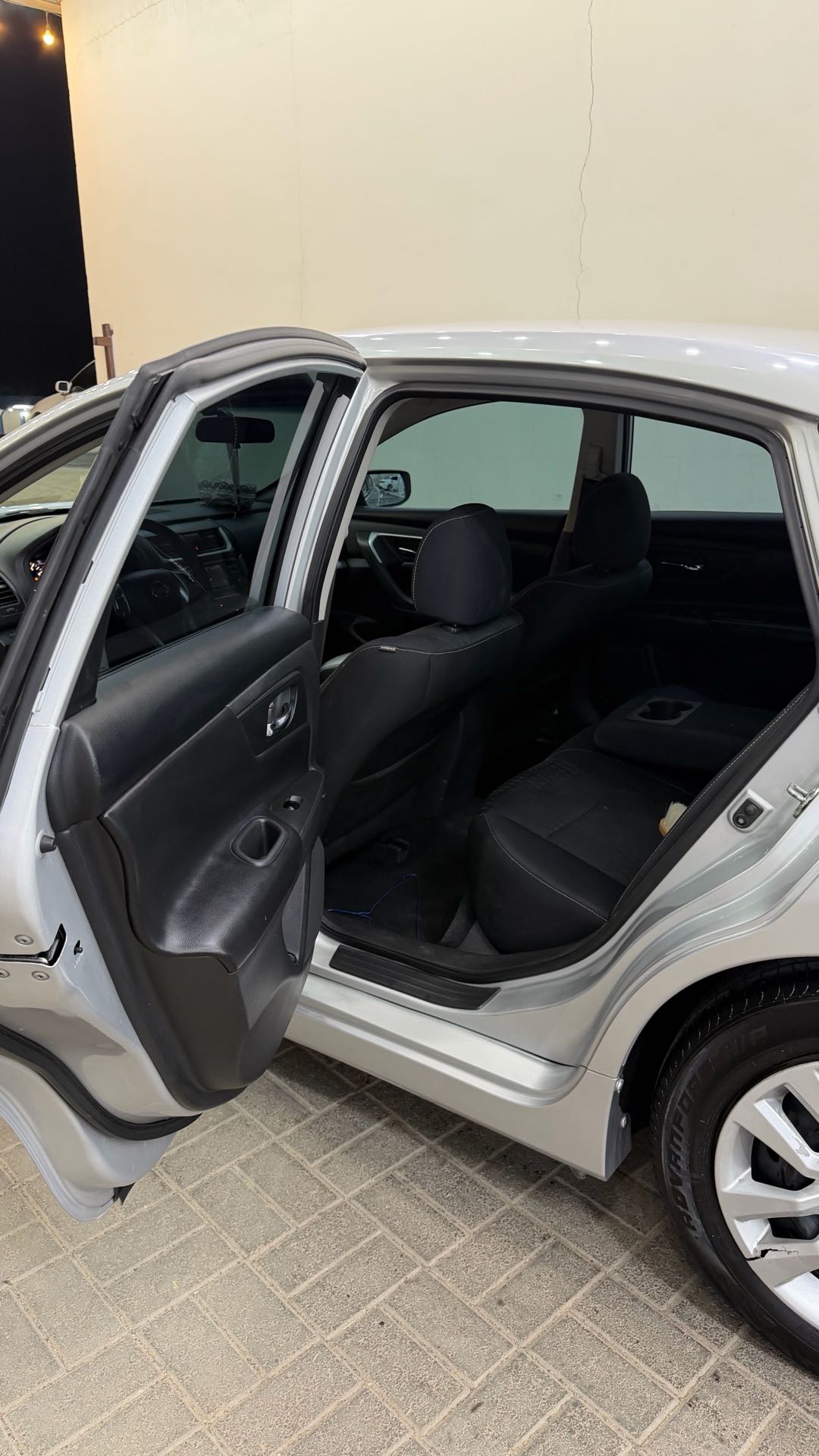 Car Image 2017 NISSAN ALTIMA S