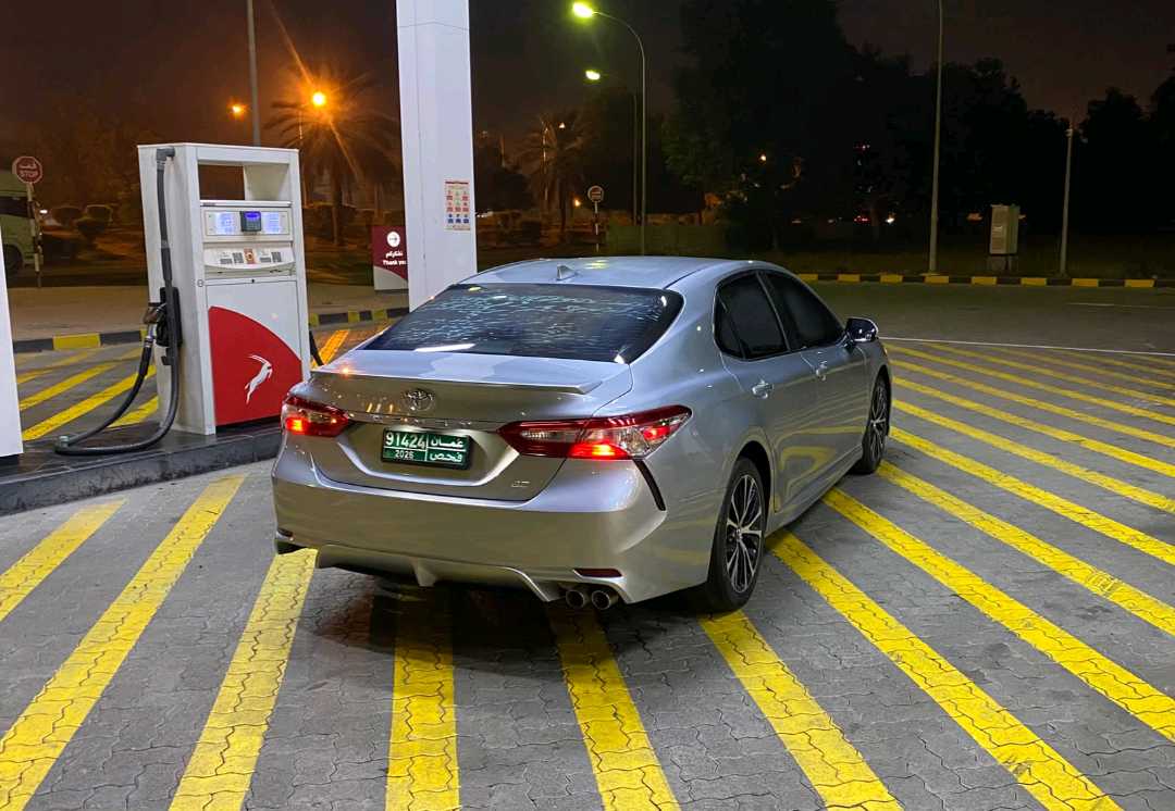 Car Image 2020 TOYOTA CAMRY SE