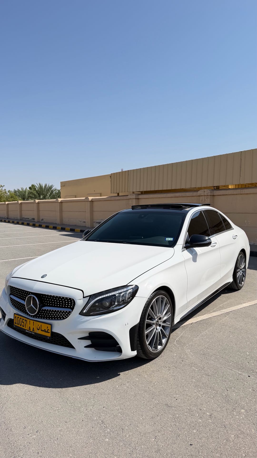 Car Image 2017 MERCEDES C Class 300