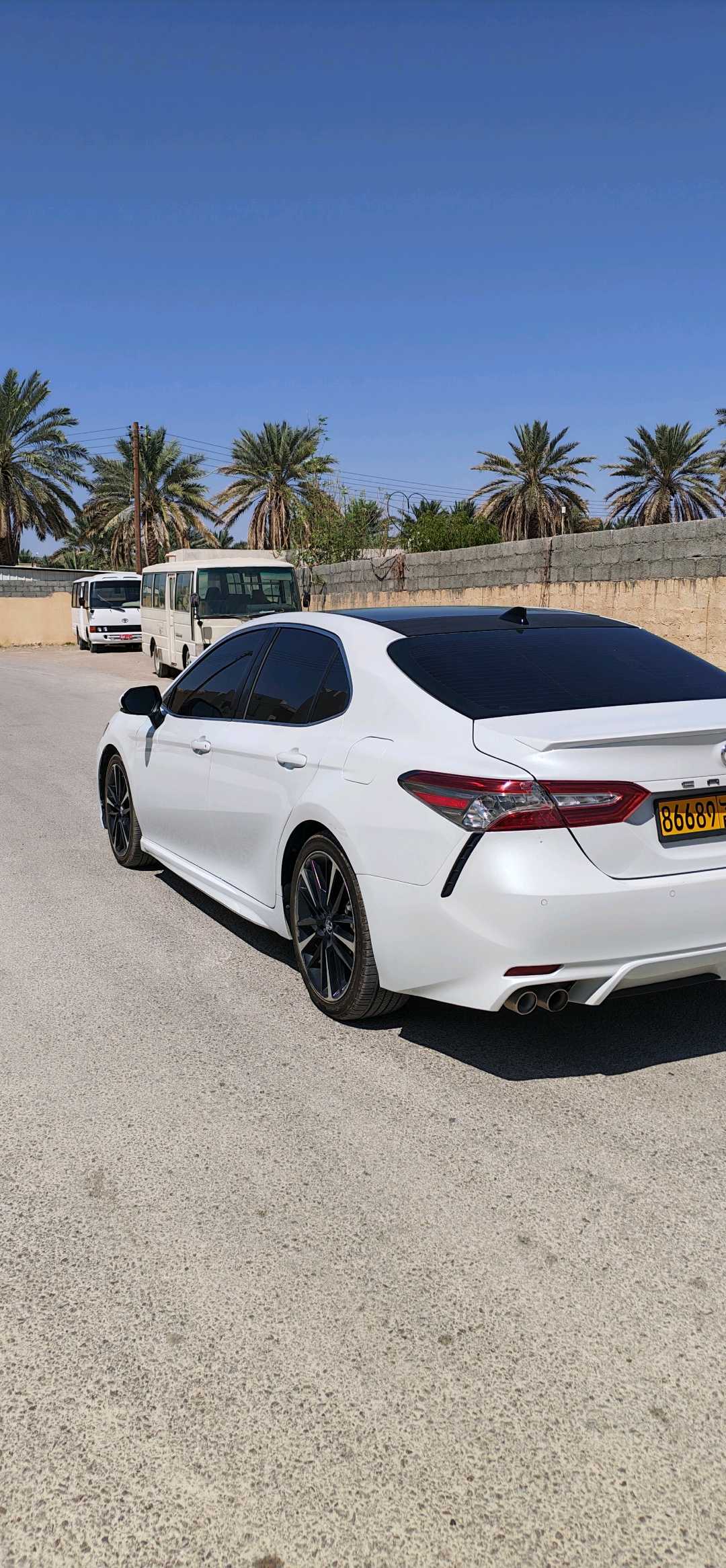 Car Image 2018 TOYOTA CAMRY XSE