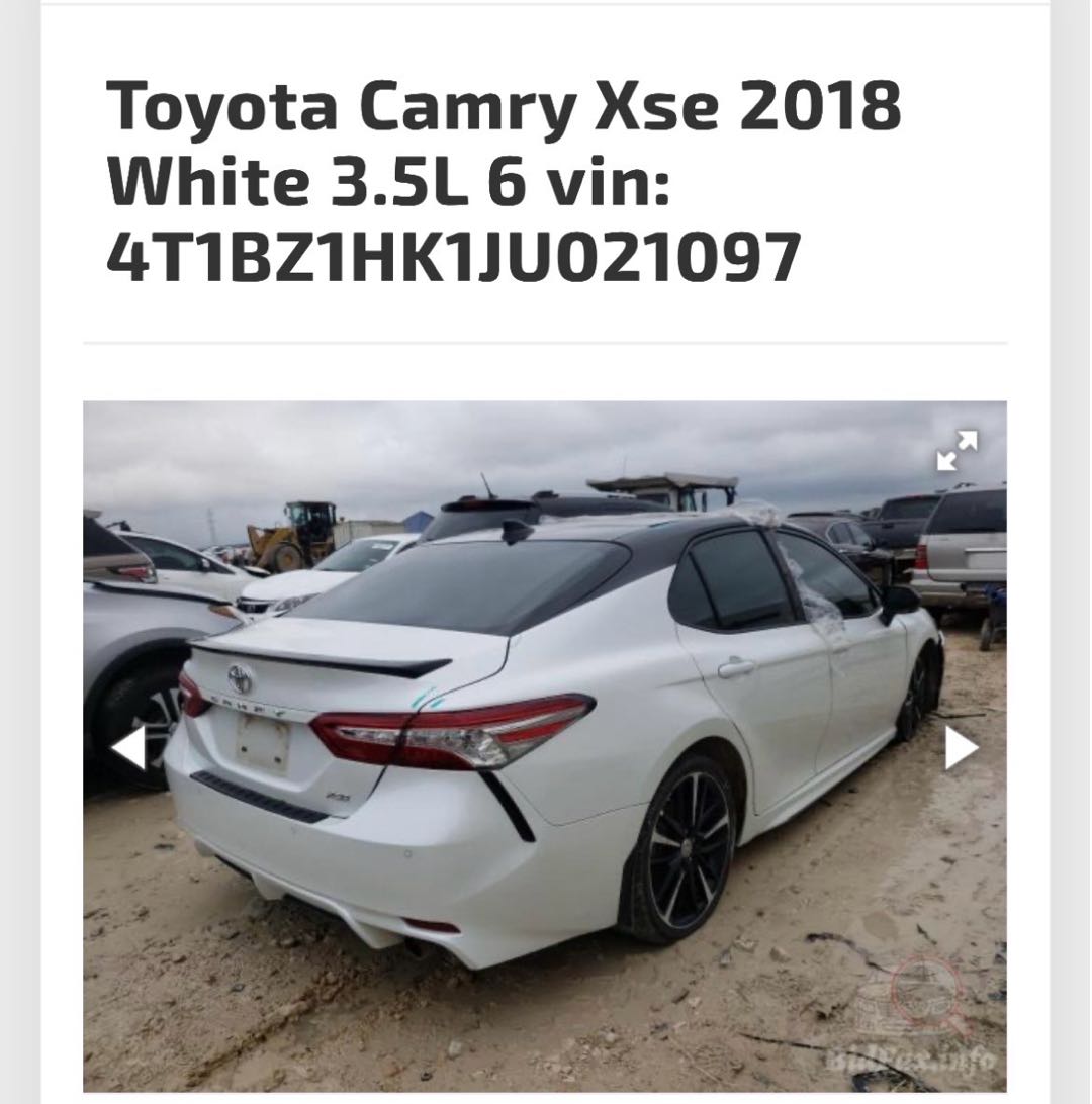 Car Image 2018 TOYOTA CAMRY XSE