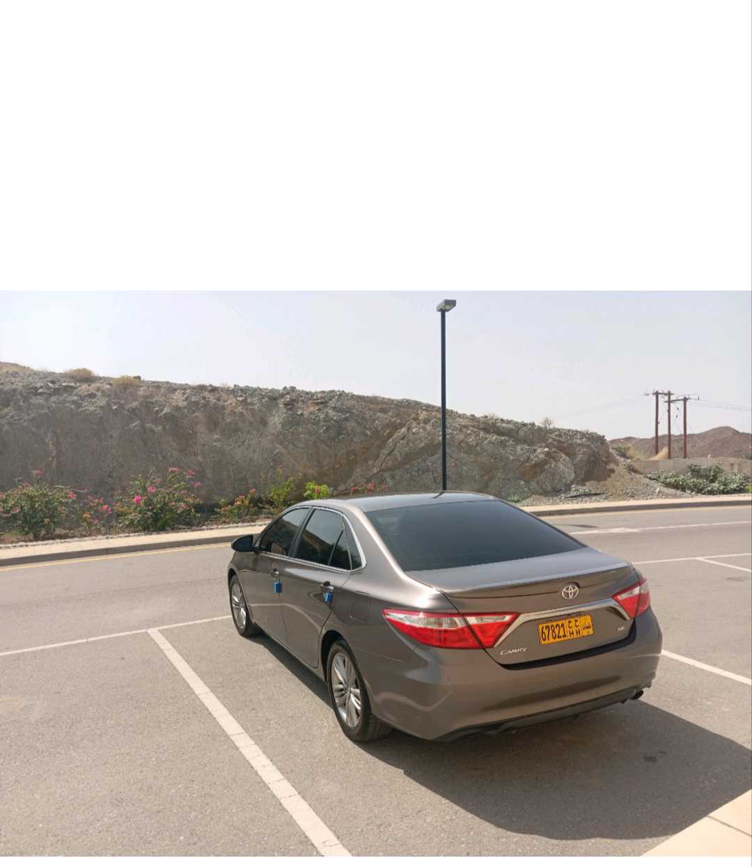Car Image 2017 TOYOTA CAMRY SE